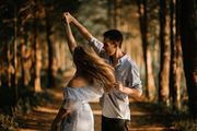 男性アーティストが歌う 人気 おすすめなバラード曲 Founda Land ファンダーランド